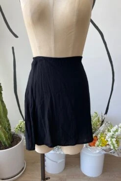 Sample Sale Noel Skirt In Black