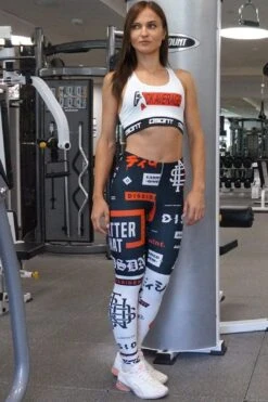 Sports Bra F*CK Average -Layer Outfit 3960725176355 2