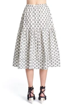 THE RINA SKIRT - B/W JACQUARD -Layer Outfit 39619868164347 4