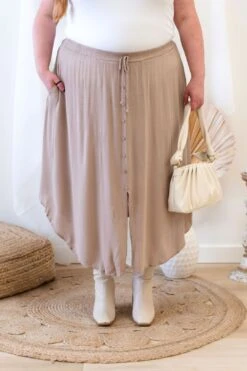 The Cypress Skirt 18 The Cypress Skirt -Layer Outfit 39738142097662 4