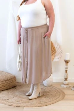 The Cypress Skirt 25 The Cypress Skirt -Layer Outfit 39738142163198 12