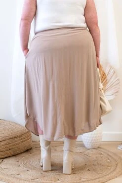 The Cypress Skirt 27 The Cypress Skirt -Layer Outfit 39738142621950 14