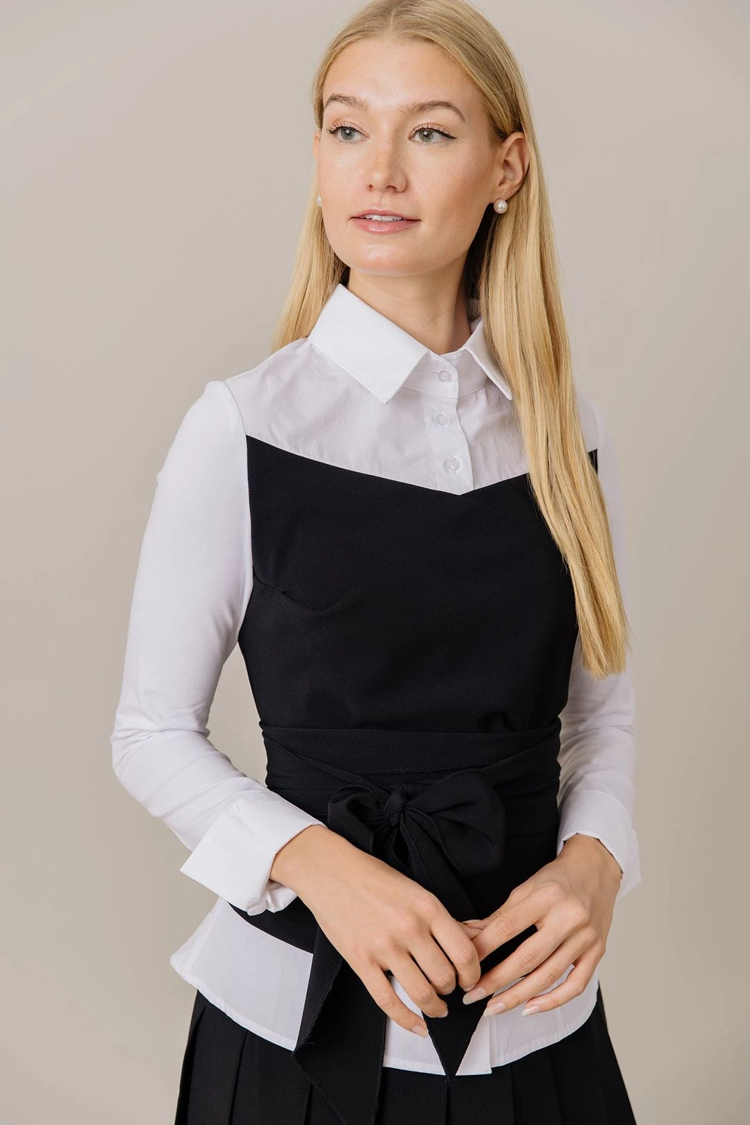 Corset Style Top And Pleated Skirt Set In Black/White 14 Corset Style Top And Pleated Skirt Set In Black/White - Image 12