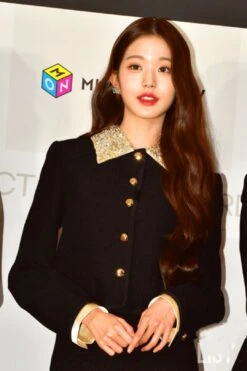 IVE Jang Won-young Inspired Top And Skirt Set 003 -Layer Outfit 40103583678778 7