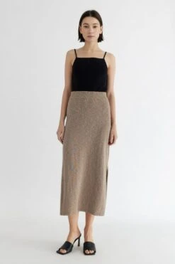 The Rosie Midi Skirt -Layer Outfit 40472483659993 3