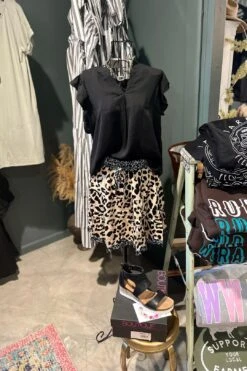 Leopard Mix Skirt -Layer Outfit 40569914622183 4