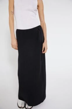 The Tie Tube Skirt - Black