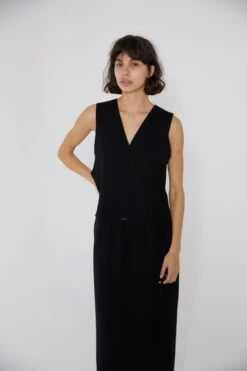 The Tie Tube Skirt - Black -Layer Outfit 40579954245924 4