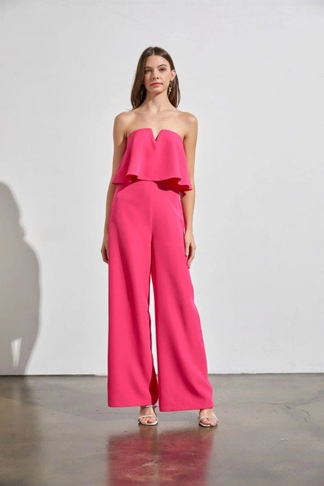 V-Cut Strapless Jumpsuit 3 V-Cut Strapless Jumpsuit