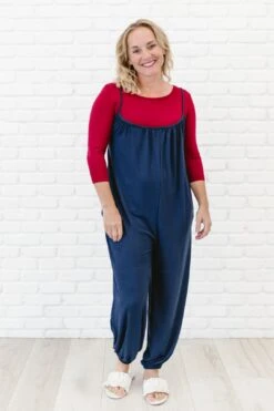 Sleeveless Jogger Jumpsuit -Layer Outfit 41902732345656 3