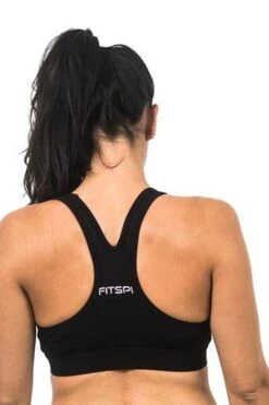 FLEET Sports Bra -Layer Outfit 4214838132759 2