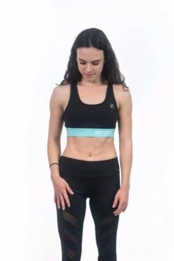 FLEET Sports Bra -Layer Outfit 4214838165527 5