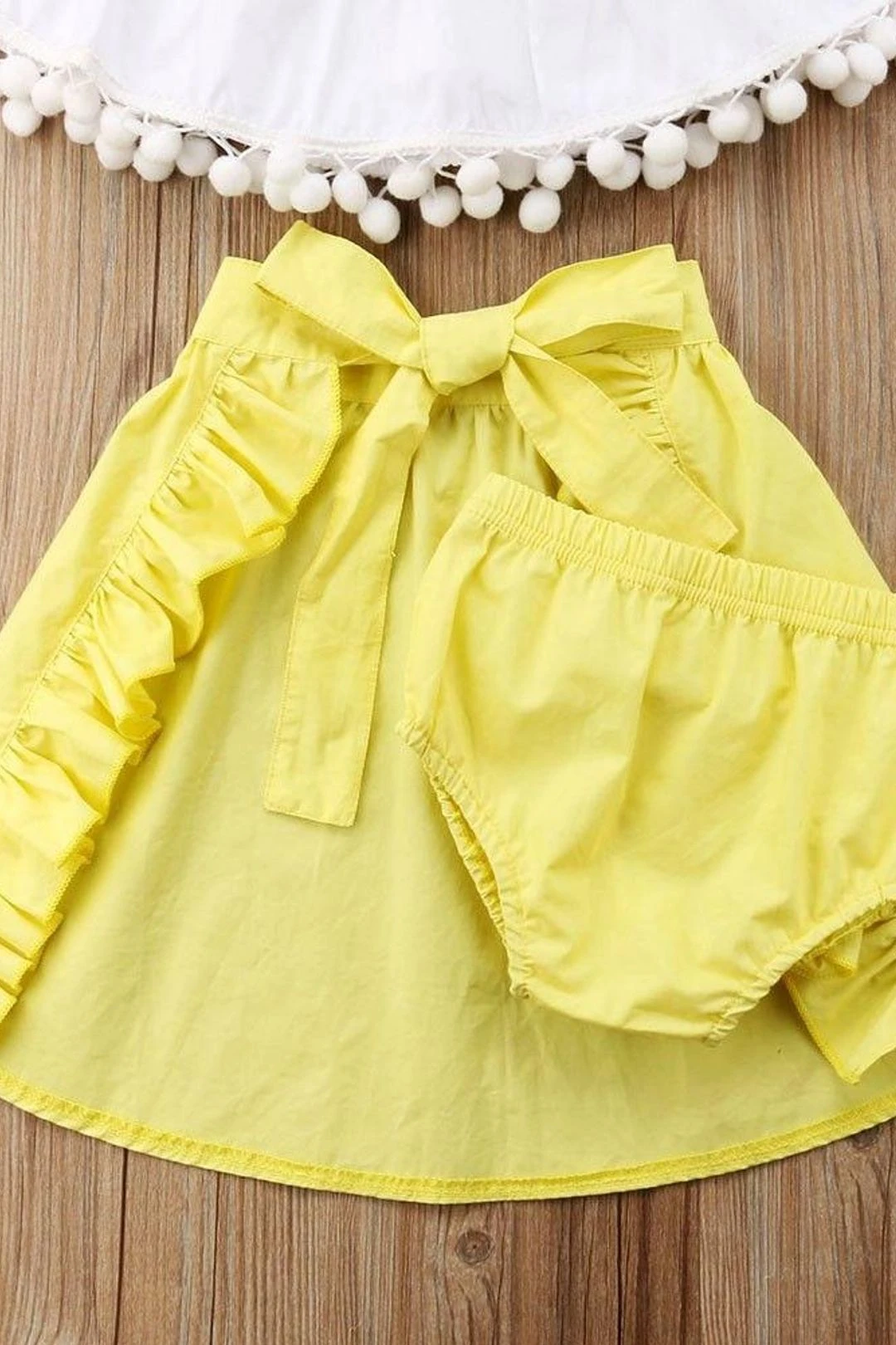 Girl Baby Girl White Tail Skirt Set 8 Girl Baby Girl White Tail Skirt Set - Image 6